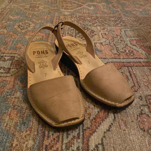 Tan, wedge Pons Avarcas - Picture 1 of 5